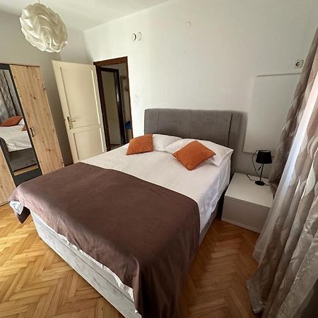 Apartments Lili Family Zadar Exteriör bild