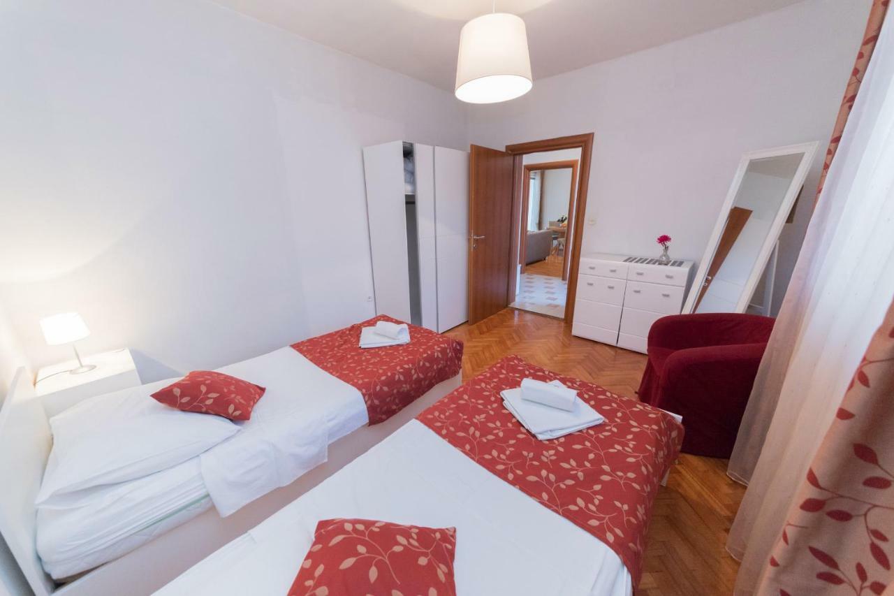 Apartments Lili Family Zadar Exteriör bild